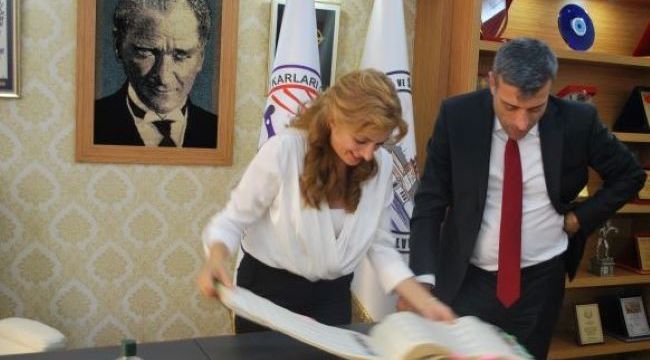 Yenilik Partisi Genel Başkanı Öztürk YIlmaz'dan Odamıza ziyaret