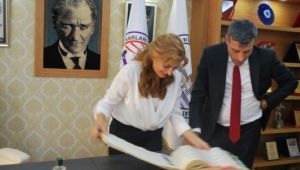 Yenilik Partisi Genel Başkanı Öztürk YIlmaz'dan Odamıza ziyaret