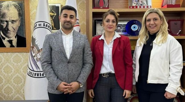 DEVA PARTİSİ İLÇE BAŞKANI ALİ HUZEYFE BAŞKAYA BELEDİYE BAŞKAN ADAYI HANDE MUTLU MESLEK ODAMIZI ZİYARET ETTİ